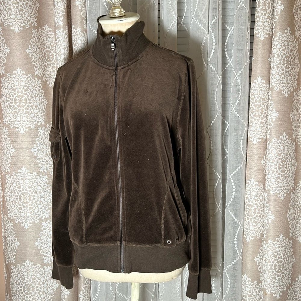 Tek gear zip up